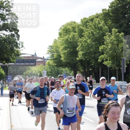 29.06.2025 - hella hamburg halbmarathon Jannik Wohlers http://msf.ph/oto/8239920 29.06.2025 09:54:23 Lombardsbrücke 1817, 1942, 2222, 2367, 2592, 2596, 2670, 2955, 3208, 3209, 4832, 5447, 5884, 6290, 6389, 6723, 6978, 7087, 7335, 7908, 8117, 8482, 8657, 8916, 8981, 9038, 9051, 9093, 9661, 9710, 9924, 11125, 11518, 11519, 11688, 12094, 12269, 12367, 12670, 13008, 13147, 13421, 13698, 13726, 13919, 14248, 14361, 14814, 15478, 15479, 15684, 16110, 16834, 16907, 17353, 17865, 18118, 18190, 18370, 18801, 18915, 18923, 19007 meine-sportfotos.de