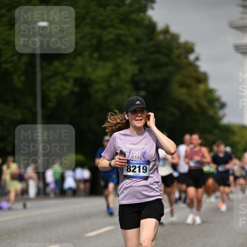 29.06.2025 - hella hamburg halbmarathon Dr. Thomas Lammeyer http://msf.ph/oto/8239951 29.06.2025 10:13:58 Kennedybrücke 1483, 1513, 1573, 1838, 3921, 5511, 7042, 7250, 7333, 7636, 7685, 8090, 8219, 8890, 9366, 9434, 9674, 9681, 9816, 10036, 10943, 11027, 11180 meine-sportfotos.de