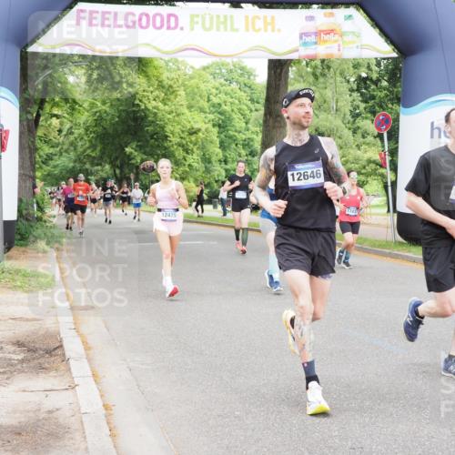 29.06.2025 - hella hamburg halbmarathon MichiJ http://msf.ph/oto/8240306 29.06.2025 10:50:27 Zwischen KM18-KM19 1316, 3919, 12008, 12475, 12646, 15698, 16688, 17437, 17895 meine-sportfotos.de