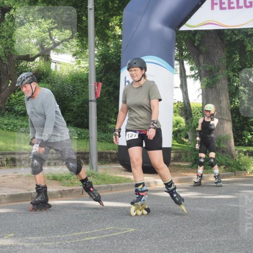 29.06.2025 - hella hamburg halbmarathon KatJ http://msf.ph/oto/8240517 29.06.2025 09:57:27 Zwischen KM18-KM19 21 meine-sportfotos.de