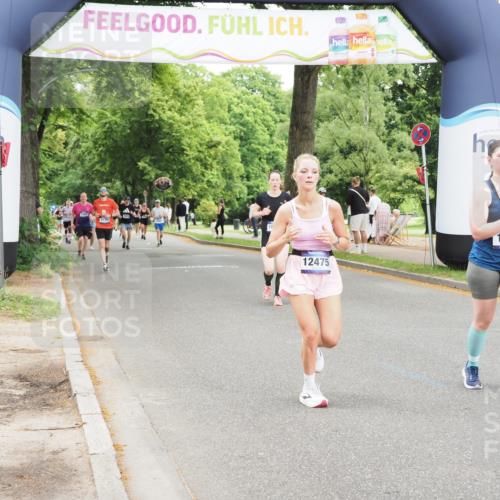 29.06.2025 - hella hamburg halbmarathon MichiJ http://msf.ph/oto/8240571 29.06.2025 10:50:28 Zwischen KM18-KM19 1316, 3919, 12008, 12475, 12646, 15698, 16688, 17437, 17895, 18324 meine-sportfotos.de