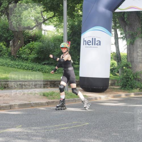 29.06.2025 - hella hamburg halbmarathon KatJ http://msf.ph/oto/8240582 29.06.2025 09:57:29 Zwischen KM18-KM19 21 meine-sportfotos.de
