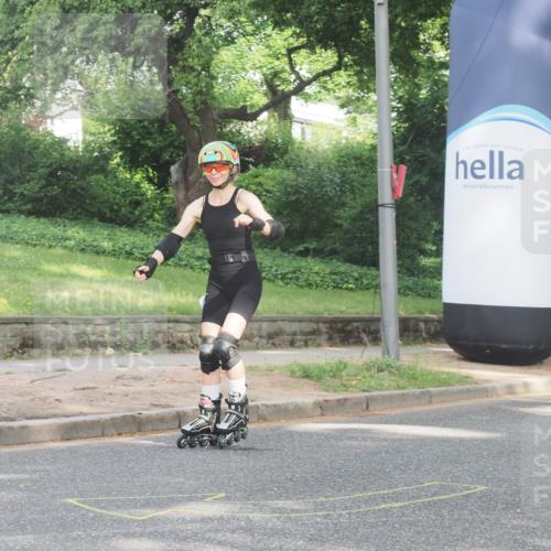 29.06.2025 - hella hamburg halbmarathon KatJ http://msf.ph/oto/8240632 29.06.2025 09:57:29 Zwischen KM18-KM19 21 meine-sportfotos.de
