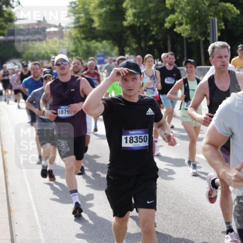 29.06.2025 - hella hamburg halbmarathon Jannik Wohlers http://msf.ph/oto/8240673 29.06.2025 09:54:29 Lombardsbrücke 2222, 2367, 2592, 2596, 2816, 2955, 3208, 3209, 4832, 5399, 5447, 5884, 6290, 6389, 6723, 6923, 6978, 6991, 7335, 7908, 8117, 8482, 8487, 8657, 8981, 9038, 9051, 9093, 9476, 9661, 9710, 11125, 11333, 11518, 11519, 11688, 12094, 12269, 12657, 12670, 13147, 13666, 13698, 13726, 13919, 14361, 14814, 15350, 15478, 15479, 15684, 16110, 16127, 16403, 16907, 17544, 17674, 18118, 18190, 18370, 18801, 18915, 18923 meine-sportfotos.de