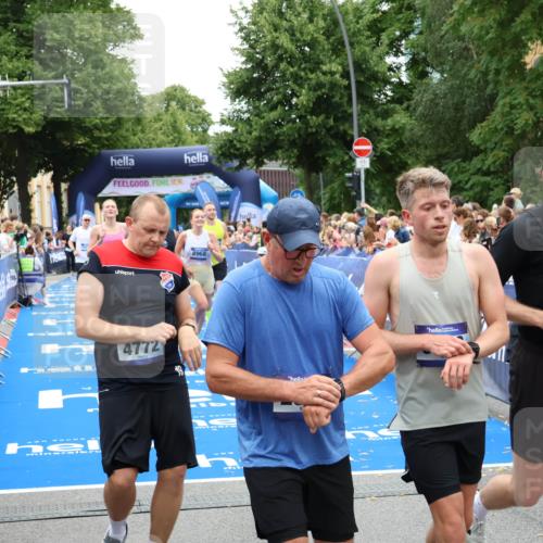 29.06.2025 - hella hamburg halbmarathon Zöllner http://msf.ph/oto/8240785 29.06.2025 10:56:01 Ziel 3042, 4772, 7147, 8968, 9246, 10084, 14867, 15184, 15868, 15884, 16176 meine-sportfotos.de
