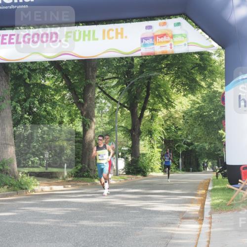 29.06.2025 - hella hamburg halbmarathon KatJ http://msf.ph/oto/8240908 29.06.2025 09:57:47 Zwischen KM18-KM19  meine-sportfotos.de