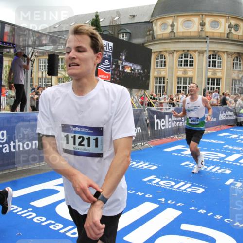 29.06.2025 - hella hamburg halbmarathon Michael Strokosch http://msf.ph/oto/8240943 29.06.2025 10:48:22 Ziel 1537, 5129, 5528, 6923, 7367, 7599, 8216, 8916, 9770, 11211, 11467, 14797, 15629, 15735, 17745, 17982, 18963, 19127 meine-sportfotos.de