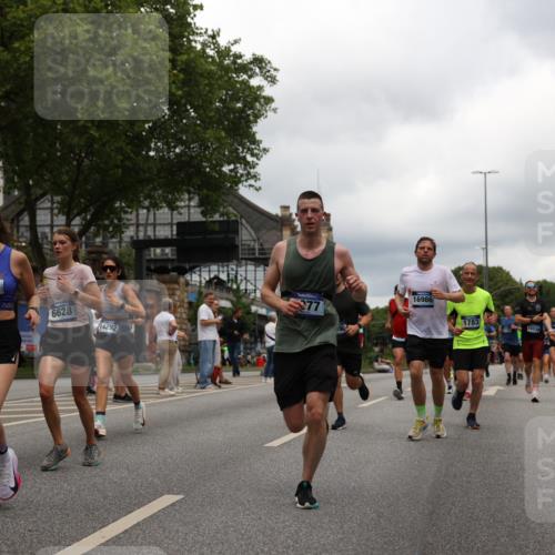 29.06.2025 - hella hamburg halbmarathon Yannick Fuchs http://msf.ph/oto/8241153 29.06.2025 10:47:25 20KM 1030, 1061, 1151, 1499, 1706, 1727, 1783, 2074, 2082, 2099, 2346, 3059, 3208, 3209, 3334, 4065, 4635, 4770, 5077, 5638, 5866, 6198, 6481, 6628, 6629, 6762, 6877, 6942, 7177, 7509, 7864, 7918, 8390, 8447, 9142, 9537, 10549, 10891, 10895, 11992, 12379, 12413, 12490, 12875, 12909, 13032, 13289, 13865, 13997, 14323, 15061, 15126, 15179, 15497, 15502, 16477, 16538, 16986, 18134, 18487, 18590, 18720 meine-sportfotos.de