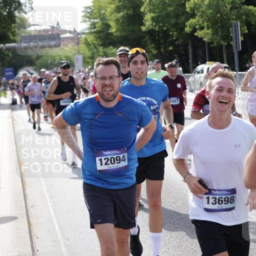 29.06.2025 - hella hamburg halbmarathon Jannik Wohlers http://msf.ph/oto/8241181 29.06.2025 09:54:31 Lombardsbrücke 2222, 2367, 2592, 2596, 2816, 2955, 3208, 3209, 4832, 5399, 5447, 5705, 6290, 6389, 6723, 6923, 6978, 6991, 7335, 7908, 8117, 8487, 8657, 8981, 9038, 9051, 9093, 9476, 9661, 9710, 11125, 11333, 11518, 11519, 11688, 12094, 12161, 12269, 12657, 12670, 13147, 13666, 13698, 13726, 13919, 14361, 14814, 15350, 15478, 15479, 15512, 15684, 15871, 16062, 16110, 16127, 16403, 16907, 17544, 17674, 18118, 18190, 18370, 18801, 18915, 18923 meine-sportfotos.de