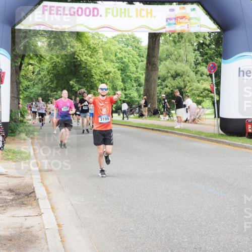 29.06.2025 - hella hamburg halbmarathon MichiJ http://msf.ph/oto/8241245 29.06.2025 10:50:32 Zwischen KM18-KM19 1316, 3199, 12475, 12646, 16688, 17437, 18324 meine-sportfotos.de