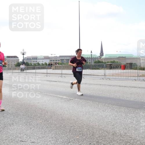 29.06.2025 - hella hamburg halbmarathon Lena Gebhardt http://msf.ph/oto/8241316 29.06.2025 10:09:46 Lombardsbrücke 1052, 1456, 1483, 1513, 1823, 4592, 4859, 5806, 5885, 7058, 7187, 8090, 8685, 9150, 9297, 9306, 9674, 9781, 9988, 12255, 12509, 12567, 12862, 13739, 15697, 16191, 16455, 16688, 16918, 17630, 17899, 18076, 18440, 18707, 18726, 18727, 19166, 19242 meine-sportfotos.de