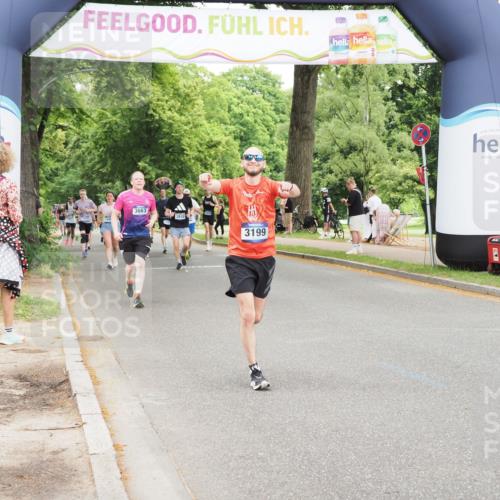 29.06.2025 - hella hamburg halbmarathon MichiJ http://msf.ph/oto/8241328 29.06.2025 10:50:33 Zwischen KM18-KM19 1316, 3199, 12475, 12571, 17437, 18324 meine-sportfotos.de