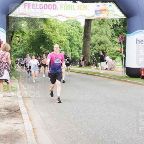 29.06.2025 - hella hamburg halbmarathon MichiJ http://msf.ph/oto/8241576 29.06.2025 10:50:34 Zwischen KM18-KM19 3199, 3663, 12571, 17437, 18324 meine-sportfotos.de
