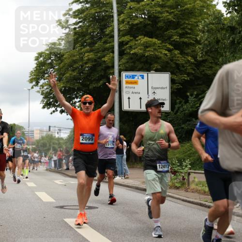 29.06.2025 - hella hamburg halbmarathon Yannick Fuchs http://msf.ph/oto/8241612 29.06.2025 10:47:26 20KM 1030, 1061, 1151, 1499, 1706, 1727, 1783, 2074, 2082, 2099, 2346, 3059, 3208, 3209, 3334, 4065, 4635, 4770, 5077, 5638, 5866, 6198, 6481, 6628, 6629, 6762, 6877, 6942, 7177, 7274, 7509, 7864, 7918, 8335, 8390, 8447, 9142, 9537, 10549, 10891, 10895, 11992, 12379, 12413, 12490, 12875, 12909, 13032, 13289, 13865, 13997, 14323, 15061, 15126, 15179, 15497, 15502, 16477, 16538, 16986, 18134, 18487, 18590, 18720 meine-sportfotos.de