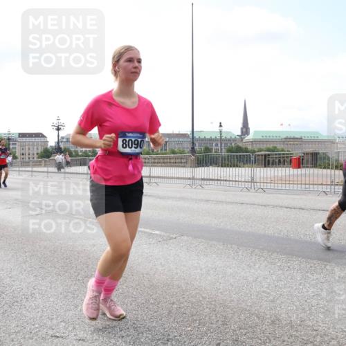 29.06.2025 - hella hamburg halbmarathon Lena Gebhardt http://msf.ph/oto/8241638 29.06.2025 10:09:47 Lombardsbrücke 1052, 1456, 1483, 1513, 1823, 4592, 4859, 5885, 7058, 7081, 7187, 8090, 8685, 9150, 9297, 9306, 9674, 9781, 9988, 12255, 12509, 12567, 12862, 13739, 15697, 16191, 16455, 16688, 16918, 17630, 17899, 18076, 18440, 18707, 18726, 18727, 19166, 19242 meine-sportfotos.de