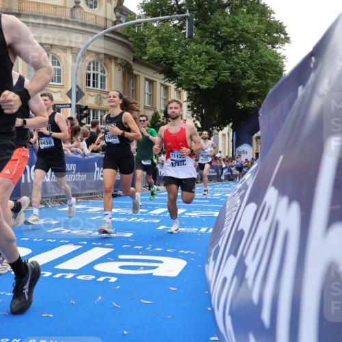 29.06.2025 - hella hamburg halbmarathon Strokosch-Dieckow http://msf.ph/oto/8241654 29.06.2025 10:37:07 Ziel 1385, 1411, 4860, 5923, 6123, 6458, 7482, 8362, 9178, 10190, 10738, 11120, 11423, 13972, 15178, 15261, 15410, 16992, 17024, 17125, 17137, 17658, 17726 meine-sportfotos.de