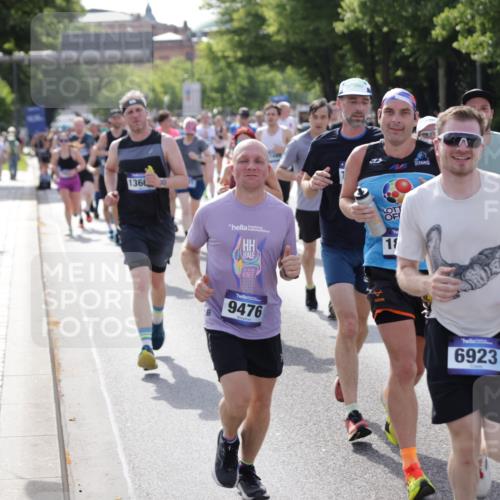 29.06.2025 - hella hamburg halbmarathon Jannik Wohlers http://msf.ph/oto/8241667 29.06.2025 09:54:37 Lombardsbrücke 1200, 2367, 2592, 2596, 2816, 3208, 3209, 3258, 4121, 4832, 5399, 5638, 5705, 6027, 6290, 6389, 6923, 6991, 7335, 7659, 7908, 8371, 8437, 8487, 8657, 8981, 9031, 9032, 9093, 9159, 9476, 9661, 9710, 9869, 9931, 10122, 10868, 11125, 11333, 12094, 12161, 12269, 12657, 12670, 13147, 13666, 13698, 13726, 14814, 15350, 15430, 15478, 15479, 15512, 15684, 15871, 16062, 16086, 16089, 16110, 16127, 16403, 16513, 16538, 16907, 17008, 17499, 17544, 17674, 17912, 18118, 18190 meine-sportfotos.de