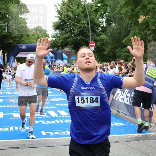 29.06.2025 - hella hamburg halbmarathon Zöllner http://msf.ph/oto/8241982 29.06.2025 10:56:08 Ziel 1180, 3042, 3058, 4594, 4813, 5492, 5570, 7594, 8330, 12545, 16176, 17640, 17642, 18212 meine-sportfotos.de