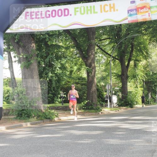 29.06.2025 - hella hamburg halbmarathon KatJ http://msf.ph/oto/8241991 29.06.2025 10:01:02 Zwischen KM18-KM19  meine-sportfotos.de