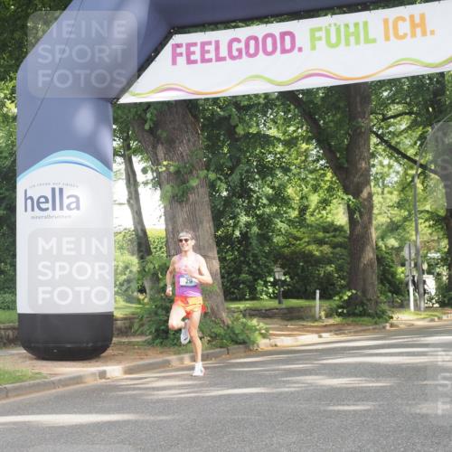 29.06.2025 - hella hamburg halbmarathon KatJ http://msf.ph/oto/8242100 29.06.2025 10:01:03 Zwischen KM18-KM19  meine-sportfotos.de