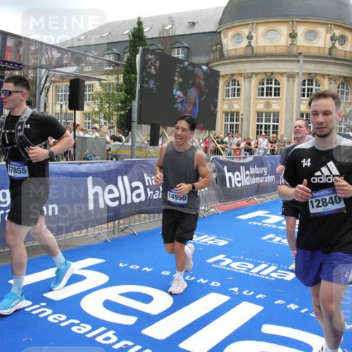 29.06.2025 - hella hamburg halbmarathon Michael Strokosch http://msf.ph/oto/8242121 29.06.2025 10:48:33 Ziel 1163, 1176, 2213, 3747, 5362, 6081, 9262, 10000, 10860, 11451, 11579, 12149, 12549, 12690, 12840, 13962, 14033, 14990, 15808, 15917, 17395, 17855, 18251, 18790, 18815, 18923 meine-sportfotos.de