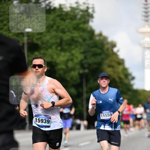 29.06.2025 - hella hamburg halbmarathon Dr. Thomas Lammeyer http://msf.ph/oto/8242148 29.06.2025 09:51:02 Kennedybrücke 1217, 1562, 2121, 2196, 2404, 2774, 3783, 4602, 5092, 5923, 5961, 8366, 8395, 8901, 9171, 10968 meine-sportfotos.de