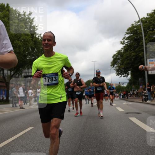 29.06.2025 - hella hamburg halbmarathon Yannick Fuchs http://msf.ph/oto/8242224 29.06.2025 10:47:27 20KM 1030, 1061, 1151, 1499, 1706, 1727, 1783, 2074, 2082, 2099, 2346, 2354, 3059, 3208, 3209, 4065, 4635, 4770, 5077, 5638, 5866, 6481, 6511, 6512, 6628, 6629, 6762, 6877, 6942, 7177, 7274, 7509, 7864, 7918, 8335, 8390, 8447, 9142, 9537, 10549, 10891, 10895, 11992, 12379, 12413, 12490, 12875, 12909, 13032, 13289, 13865, 13997, 14323, 15061, 15126, 15179, 15497, 15502, 16477, 16538, 16986, 18134, 18487, 18590, 18720 meine-sportfotos.de