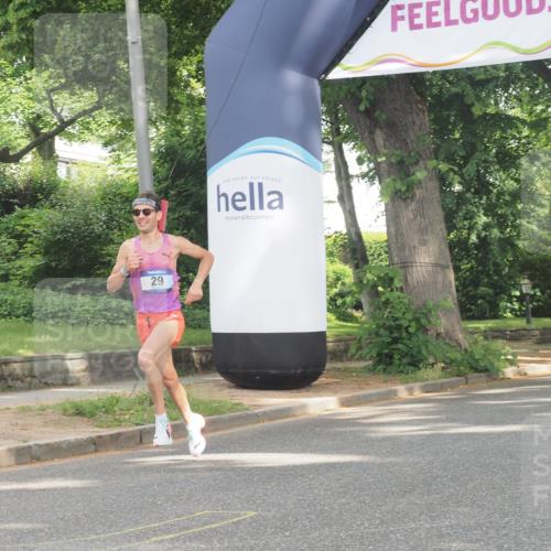 29.06.2025 - hella hamburg halbmarathon KatJ http://msf.ph/oto/8242247 29.06.2025 10:01:04 Zwischen KM18-KM19  meine-sportfotos.de