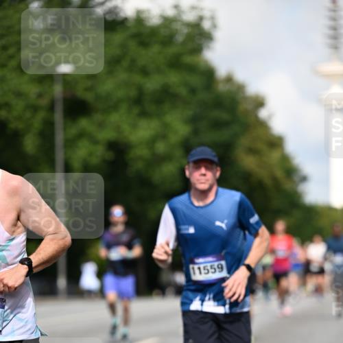 29.06.2025 - hella hamburg halbmarathon Dr. Thomas Lammeyer http://msf.ph/oto/8242297 29.06.2025 09:51:03 Kennedybrücke 1217, 1562, 2121, 2196, 2404, 2774, 3783, 4602, 5092, 5923, 5961, 8366, 8395, 8901, 9171, 10968 meine-sportfotos.de
