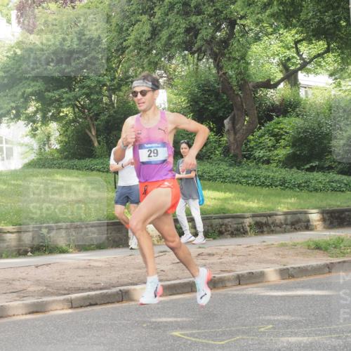 29.06.2025 - hella hamburg halbmarathon KatJ http://msf.ph/oto/8242358 29.06.2025 10:01:05 Zwischen KM18-KM19 29 meine-sportfotos.de
