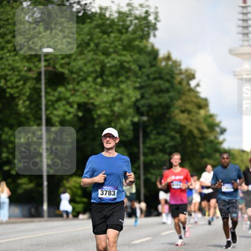 29.06.2025 - hella hamburg halbmarathon Dr. Thomas Lammeyer http://msf.ph/oto/8242524 29.06.2025 09:51:06 Kennedybrücke 1217, 1562, 2121, 2196, 2296, 2404, 2774, 3783, 4602, 5092, 5923, 5961, 8395, 8901, 9171, 10384, 10968 meine-sportfotos.de