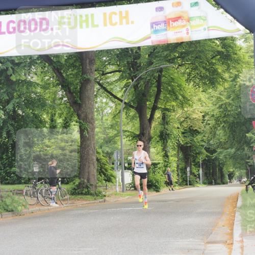 29.06.2025 - hella hamburg halbmarathon KatJ http://msf.ph/oto/8243051 29.06.2025 10:03:57 Zwischen KM18-KM19  meine-sportfotos.de