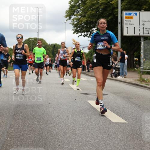 29.06.2025 - hella hamburg halbmarathon Yannick Fuchs http://msf.ph/oto/8243192 29.06.2025 10:47:31 20KM 1030, 1061, 1151, 1499, 1706, 1727, 1783, 2070, 2074, 2082, 2099, 2354, 3059, 3208, 3209, 4635, 4770, 5638, 5866, 6481, 6511, 6512, 6628, 6629, 6762, 6877, 6942, 7177, 7274, 7864, 7918, 8335, 8390, 8447, 9142, 9537, 10549, 10891, 10895, 11992, 12379, 12413, 12490, 12875, 12909, 13032, 13289, 13865, 13997, 14323, 15061, 15126, 15179, 15441, 15497, 15502, 15838, 15946, 16477, 16538, 16986, 17348, 18134, 18143, 18418, 18487, 18590 meine-sportfotos.de