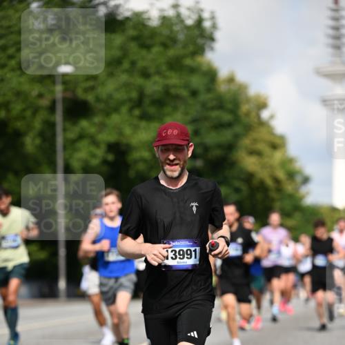 29.06.2025 - hella hamburg halbmarathon Dr. Thomas Lammeyer http://msf.ph/oto/8243249 29.06.2025 09:51:12 Kennedybrücke 1164, 1562, 1644, 2196, 2296, 2404, 3783, 4602, 5092, 5923, 8362, 8901, 9178, 9944, 10384, 10968, 11202, 11227 meine-sportfotos.de