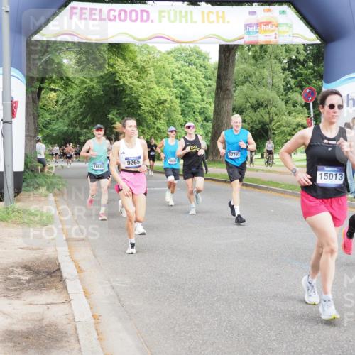 29.06.2025 - hella hamburg halbmarathon MichiJ http://msf.ph/oto/8243273 29.06.2025 10:27:56 Zwischen KM18-KM19 1343, 1803, 2563, 3282, 3547, 6686, 7622, 9265, 11619, 12091, 14204, 14311, 15013, 15094, 15744, 15866, 16820, 17215, 17360, 17792, 18547, 18734 meine-sportfotos.de