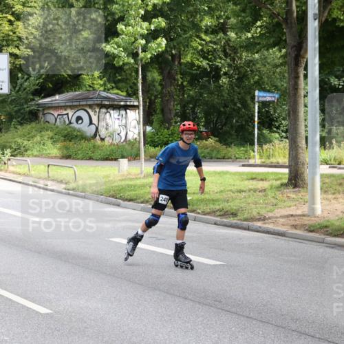 29.06.2025 - hella hamburg halbmarathon Yannick Fuchs http://msf.ph/oto/8243297 29.06.2025 09:30:47 20KM 248 meine-sportfotos.de