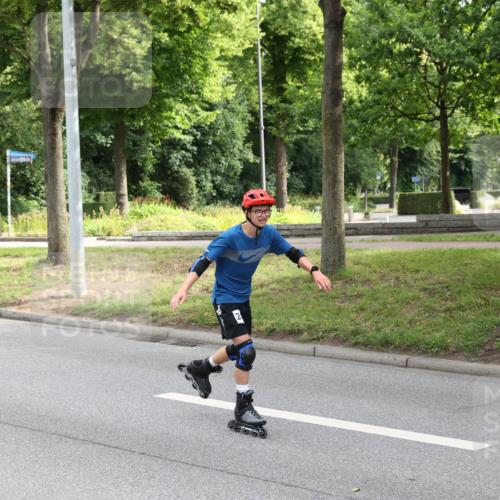 29.06.2025 - hella hamburg halbmarathon Yannick Fuchs http://msf.ph/oto/8243331 29.06.2025 09:30:47 20KM  meine-sportfotos.de