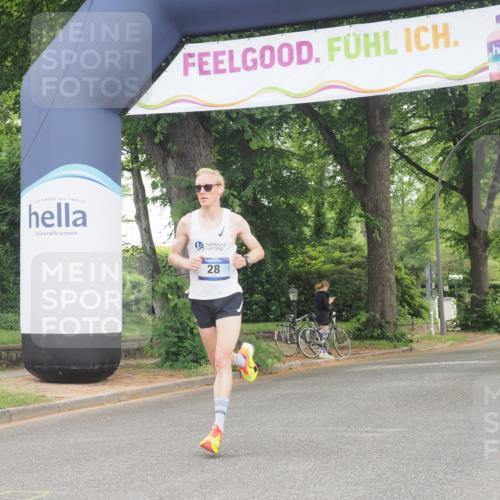 29.06.2025 - hella hamburg halbmarathon KatJ http://msf.ph/oto/8243360 29.06.2025 10:03:59 Zwischen KM18-KM19 28 meine-sportfotos.de
