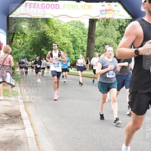29.06.2025 - hella hamburg halbmarathon MichiJ http://msf.ph/oto/8243381 29.06.2025 10:50:44 Zwischen KM18-KM19 4389, 5511, 6966, 8423, 9986, 12286, 16995, 17140, 17142, 17150, 17533, 17685, 17686, 18382, 18530 meine-sportfotos.de