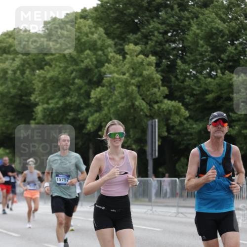 29.06.2025 - hella hamburg halbmarathon Jannik Wohlers http://msf.ph/oto/8243414 29.06.2025 10:30:06 Lombardsbrücke 1647, 2754, 2755, 2901, 4575, 4819, 6344, 7071, 10880, 11984, 12349, 12350, 12460, 12461, 12687, 12688, 14421, 15757, 15789, 15938, 16504, 16791, 16864 meine-sportfotos.de