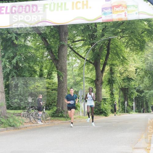 29.06.2025 - hella hamburg halbmarathon KatJ http://msf.ph/oto/8243515 29.06.2025 10:05:03 Zwischen KM18-KM19  meine-sportfotos.de