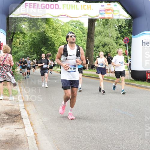 29.06.2025 - hella hamburg halbmarathon MichiJ http://msf.ph/oto/8243619 29.06.2025 10:50:45 Zwischen KM18-KM19 4389, 5511, 6966, 9986, 12286, 17140, 17142, 17150, 17533, 17685, 17686, 18382, 18530 meine-sportfotos.de
