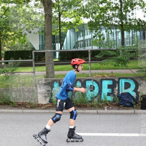 29.06.2025 - hella hamburg halbmarathon Yannick Fuchs http://msf.ph/oto/8243631 29.06.2025 09:30:48 20KM  meine-sportfotos.de
