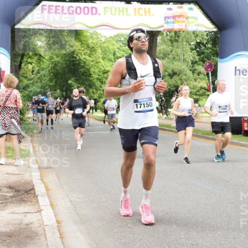 29.06.2025 - hella hamburg halbmarathon MichiJ http://msf.ph/oto/8243714 29.06.2025 10:50:46 Zwischen KM18-KM19 4389, 5511, 6966, 9986, 17140, 17142, 17150, 17533, 17685, 17686, 18382 meine-sportfotos.de