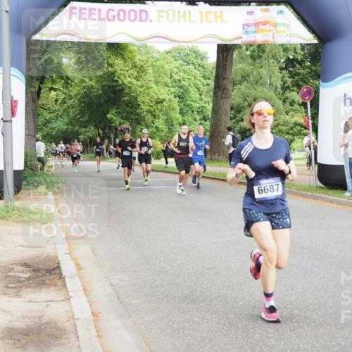 29.06.2025 - hella hamburg halbmarathon MichiJ http://msf.ph/oto/8243810 29.06.2025 10:27:59 Zwischen KM18-KM19 1343, 1803, 3547, 6686, 6687, 9265, 11619, 14311, 15013, 15094, 15744, 16820, 17360, 17792, 18285 meine-sportfotos.de