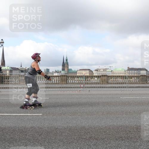 29.06.2025 - hella hamburg halbmarathon Lena Gebhardt http://msf.ph/oto/8243850 29.06.2025 09:02:28 Lombardsbrücke  meine-sportfotos.de