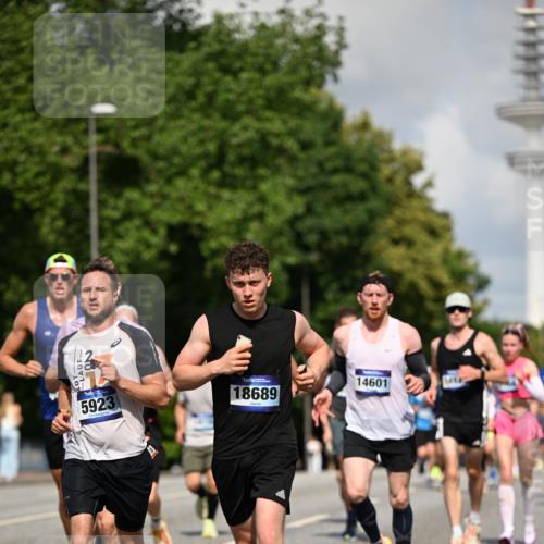 29.06.2025 - hella hamburg halbmarathon Dr. Thomas Lammeyer http://msf.ph/oto/8243931 29.06.2025 09:51:17 Kennedybrücke 1164, 1562, 1644, 1743, 2196, 2296, 3783, 4602, 5092, 5923, 6990, 8362, 8901, 9178, 9944, 10384, 10900, 10968, 11202, 11227 meine-sportfotos.de