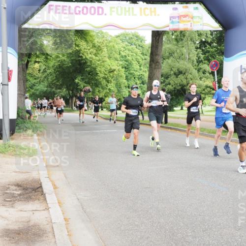 29.06.2025 - hella hamburg halbmarathon MichiJ http://msf.ph/oto/8243939 29.06.2025 10:28:02 Zwischen KM18-KM19 1343, 1803, 6686, 6687, 9265, 11619, 11806, 14311, 14699, 15744, 16820, 17360, 17792, 17916, 18149, 18285 meine-sportfotos.de