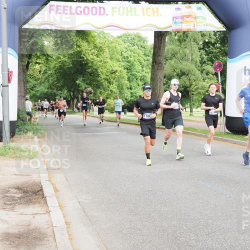 29.06.2025 - hella hamburg halbmarathon MichiJ http://msf.ph/oto/8244066 29.06.2025 10:28:02 Zwischen KM18-KM19 1343, 1803, 6686, 6687, 9265, 11619, 11806, 14311, 14699, 15744, 16820, 17360, 17792, 17916, 18149, 18285 meine-sportfotos.de