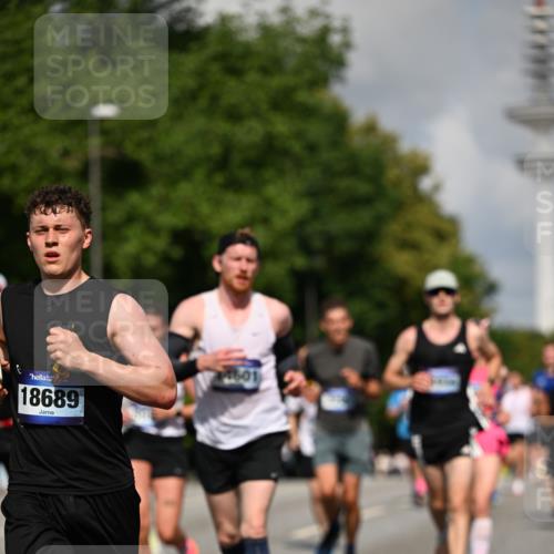 29.06.2025 - hella hamburg halbmarathon Dr. Thomas Lammeyer http://msf.ph/oto/8244173 29.06.2025 09:51:18 Kennedybrücke 1164, 1562, 1644, 1743, 2196, 2296, 3783, 4602, 5092, 5923, 6990, 8362, 8901, 9178, 9944, 10384, 10900, 10968, 11202, 11227 meine-sportfotos.de